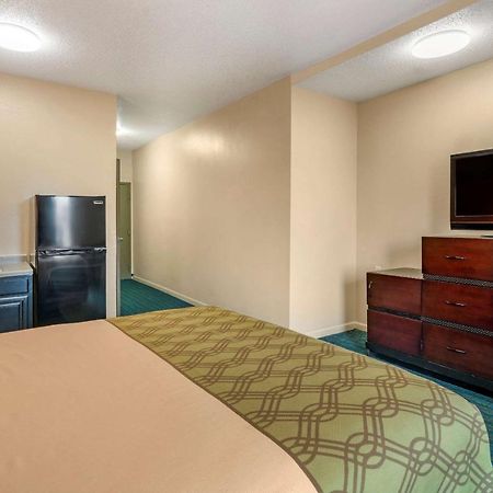Econo Lodge Inn & Suites Granite City Buitenkant foto