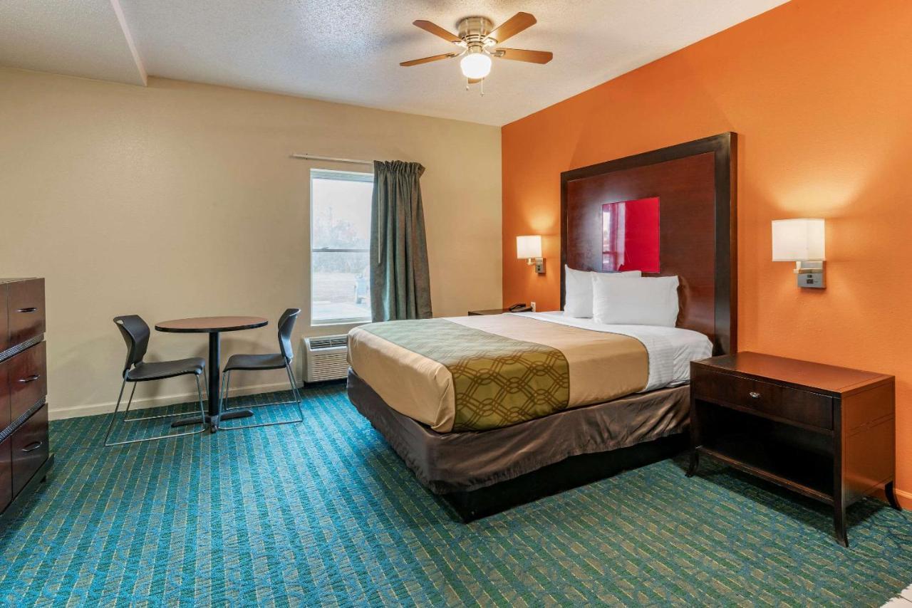 Econo Lodge Inn & Suites Granite City Buitenkant foto