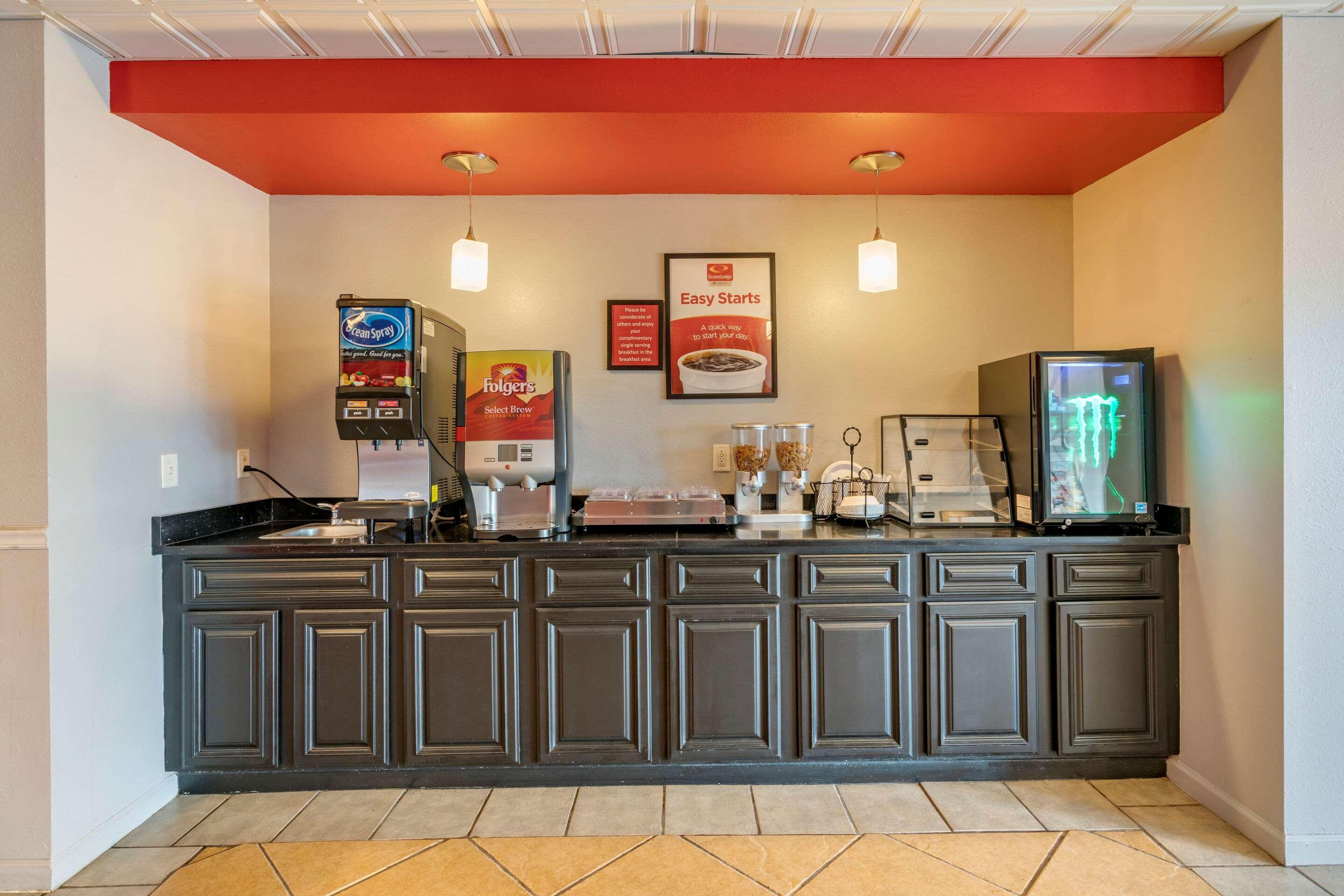 Econo Lodge Inn & Suites Granite City Buitenkant foto