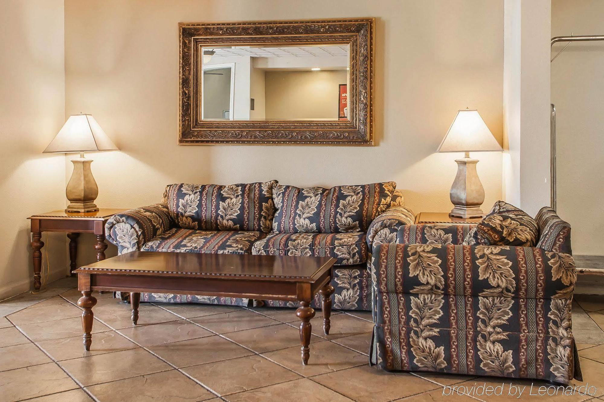 Econo Lodge Inn & Suites Granite City Buitenkant foto