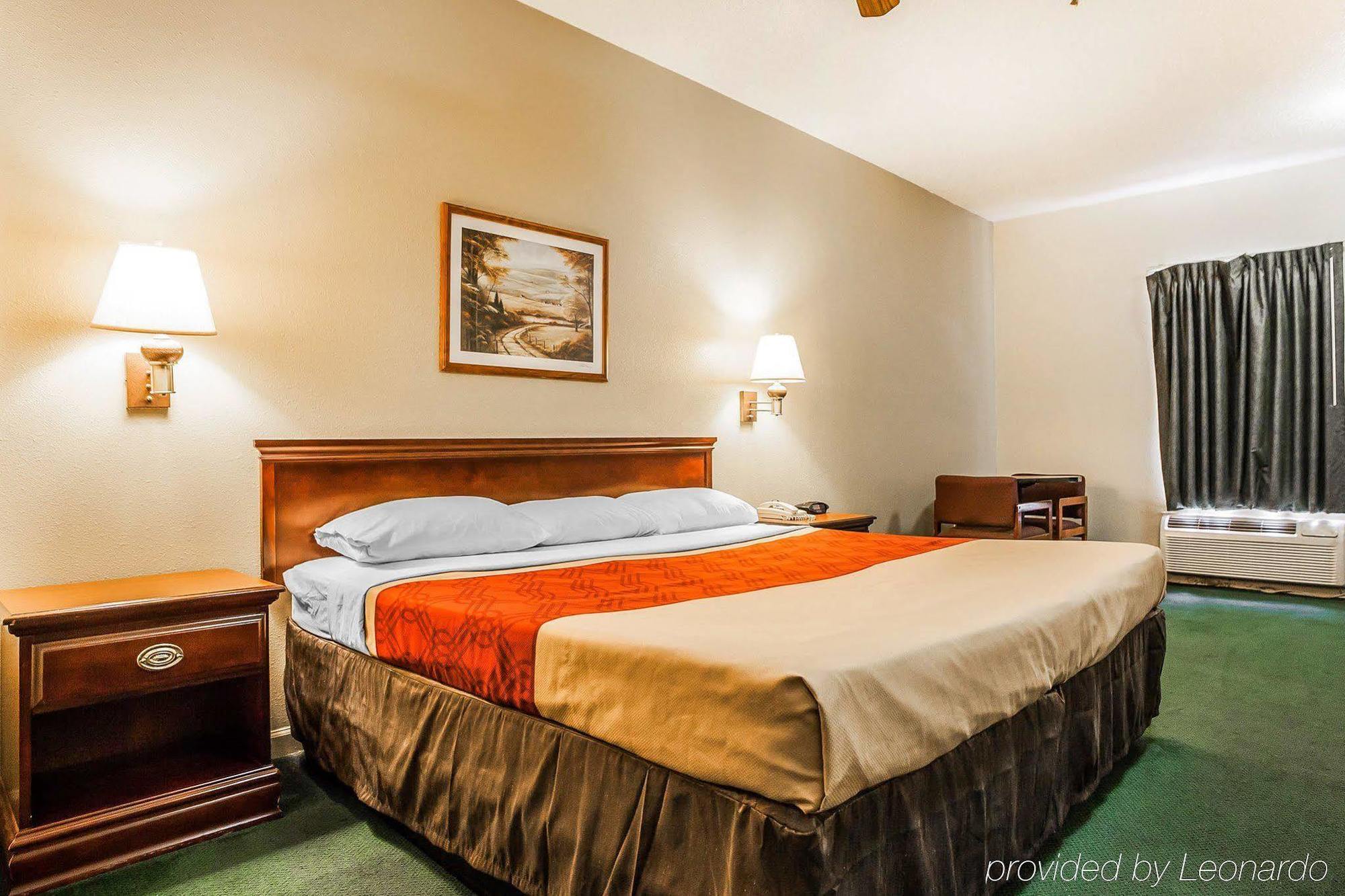 Econo Lodge Inn & Suites Granite City Buitenkant foto