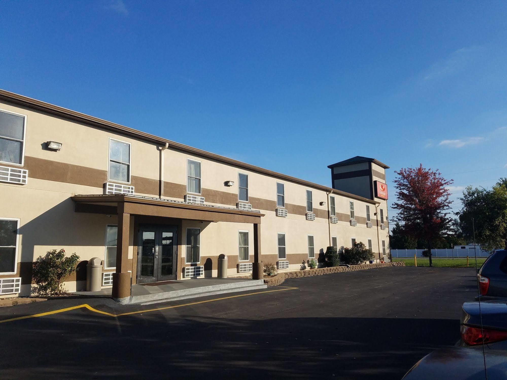 Econo Lodge Inn & Suites Granite City Buitenkant foto